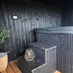 Mazury Z Sauna I Jacuzzi! Prázdninový dům *